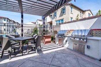 BBQ and picnic area | Ageno Apartments in Livermore, CA